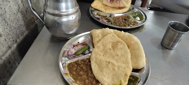 JAGAN CHOLE BHATURE