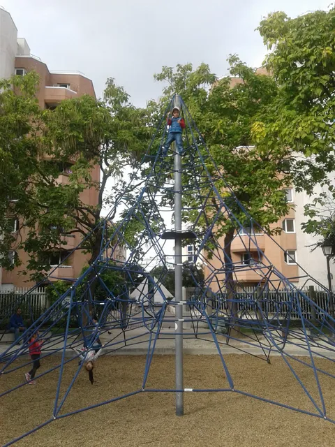 Square Charles Péguy