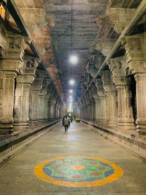 Thiru Nilathingal Thundam Temple
