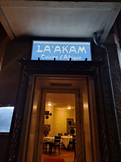 LA'AKAM