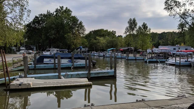 Huron River Valley - Sandusky Resort, Marina And Campground