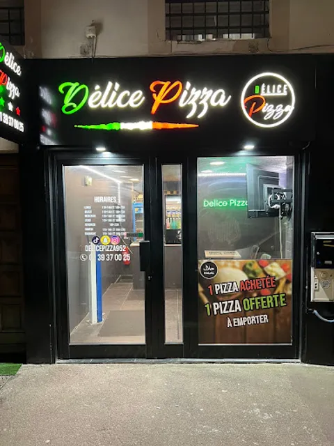 Delice Pizza.