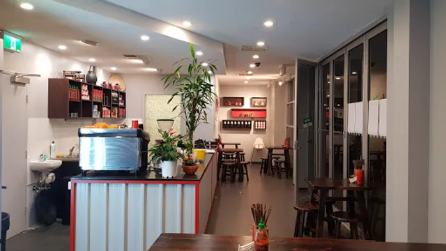 The 3 Viets(Mawson Lakes)