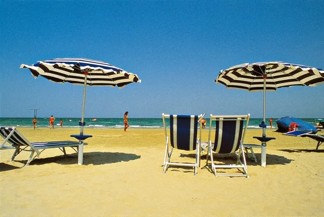 Apartments residence chalet bungalow in Beach