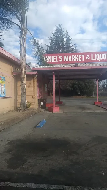 Daniel's Market