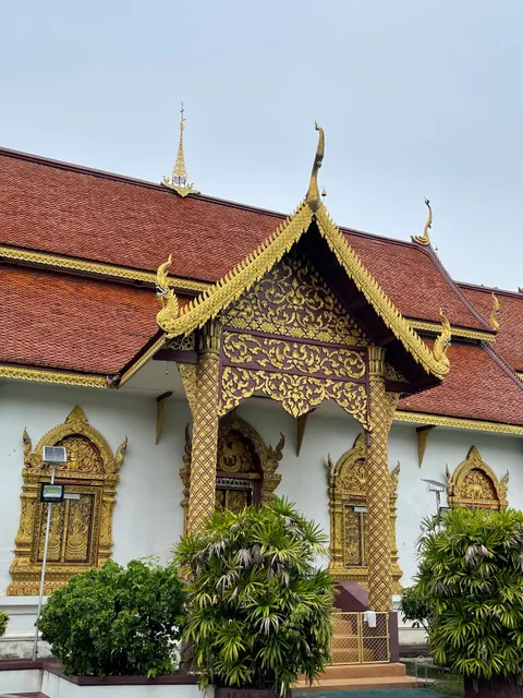 Wat Khao Thaen Luang