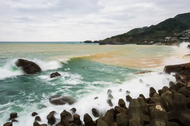 Yinyang Sea