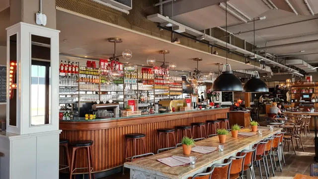 L'Osteria Prager Carrée