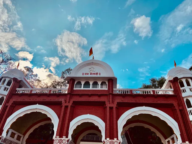 Chatuhshrungi Paytha