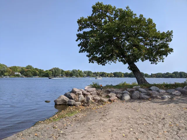 West Medicine Lake Park (Plymouth Township)