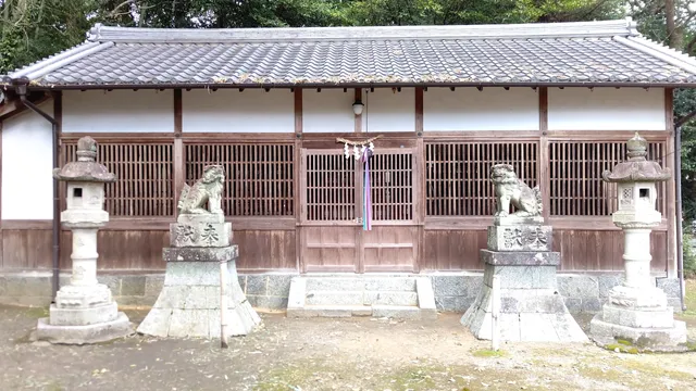 Wakazakura Shrine