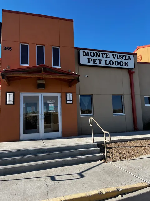 Monte Vista Pet Lodge
