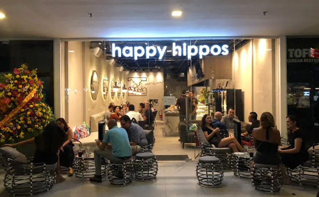 happy hippos