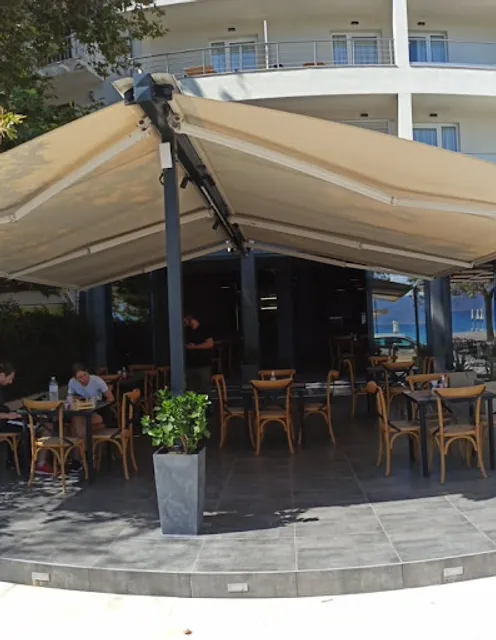 Δίδυμοι Έλληνες Γαστρονομία