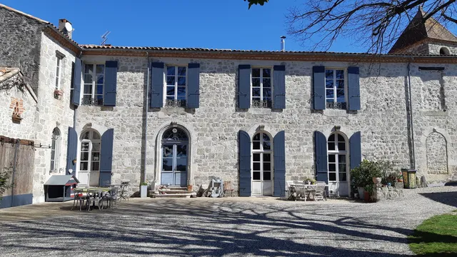 Au Bonheur d'Alphonse Chambres d'hôtes ou Gîte