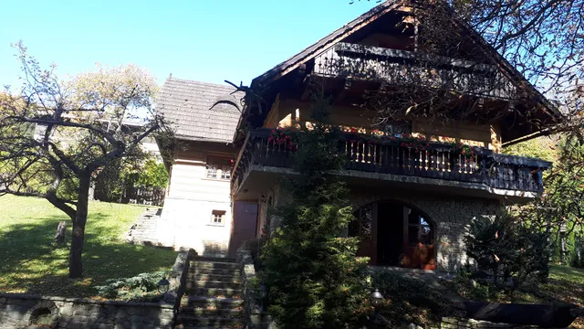 Pokoje Gościnne Ino Zajrzyj