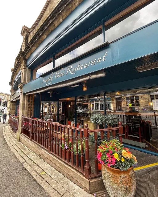 Simply Thai Restaurant