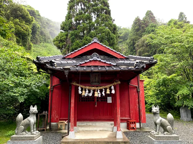 Tateiwainari Shrine