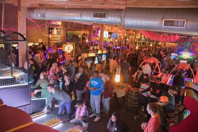 Boxcar Bar + Arcade