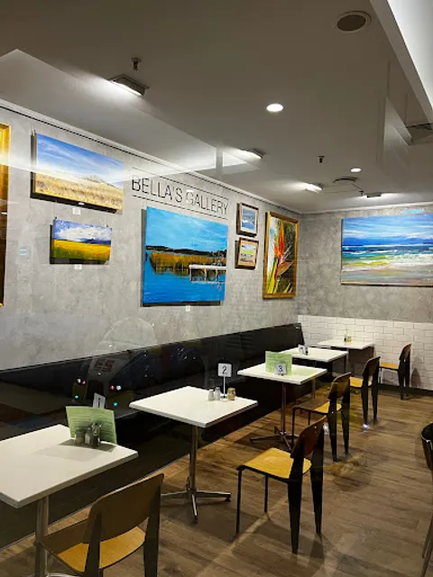 Bella's Cafe