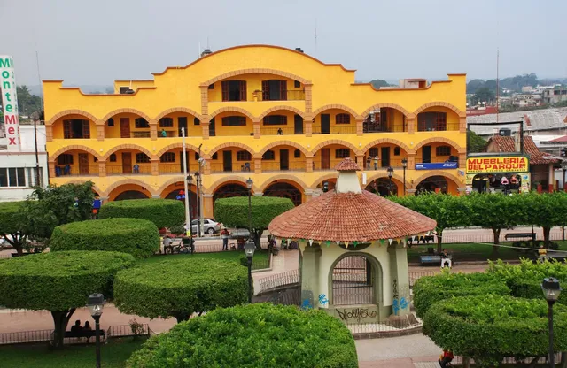 Hotel Arcos Del Parque