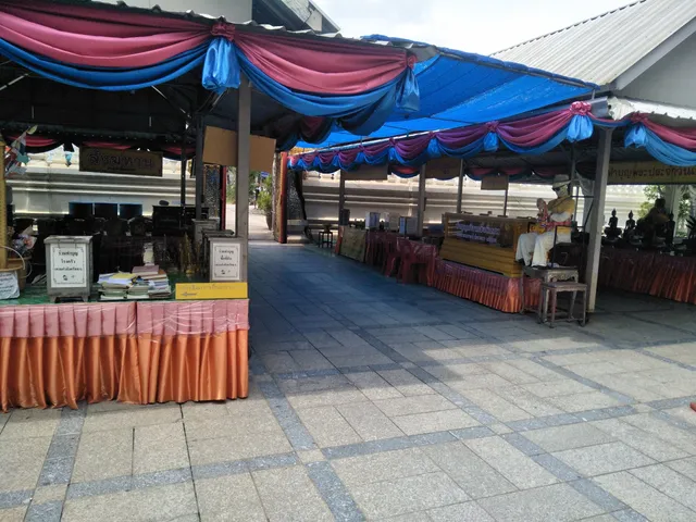 เป็ดพะโล้นายหนับ