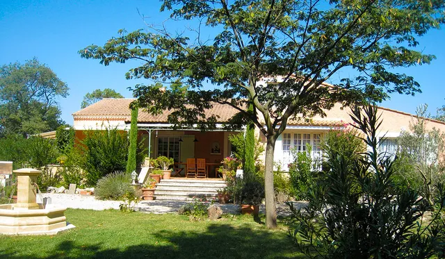 Domaine Au Coeur des Alpilles