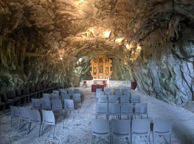 Grotta San Giovanni d'Antro/Landarska Jama