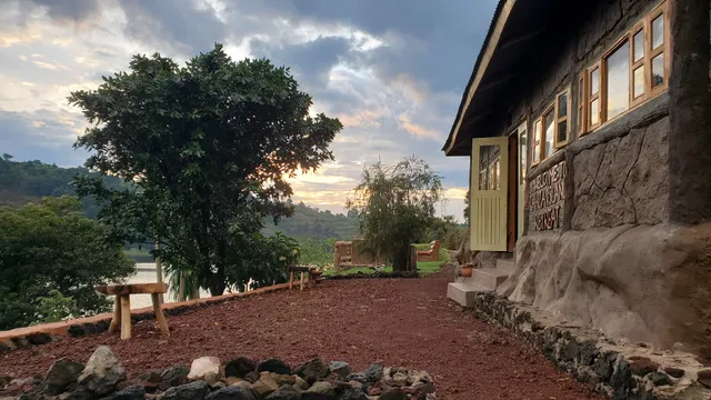 Gahiza Island Retreat