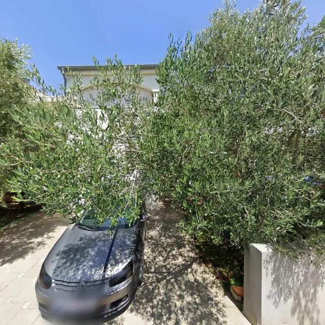 Apartment And Room Doda