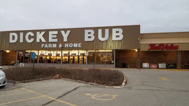 Dickey Bub Farm & Home - Eureka