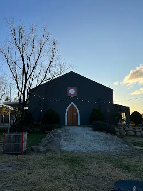 Bent Road Winery & Distillery