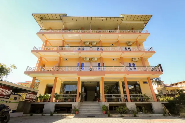 Osho Hotel And Restaurant