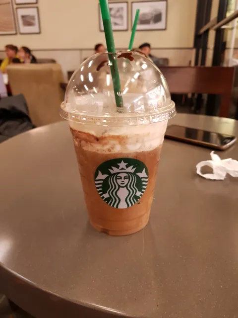 Starbucks Galerías Zacatecas