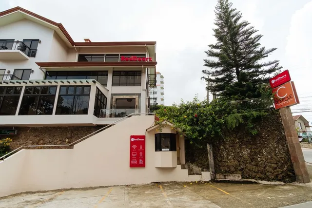 RedDoorz Plus near Mines View Park Baguio