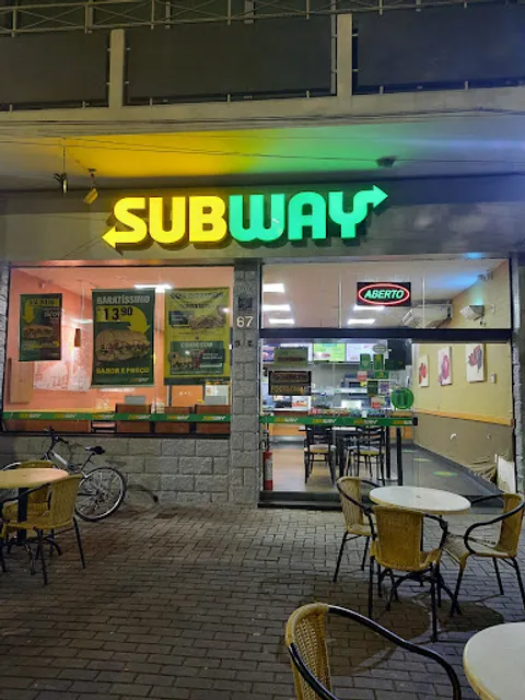 Subway Três Corações