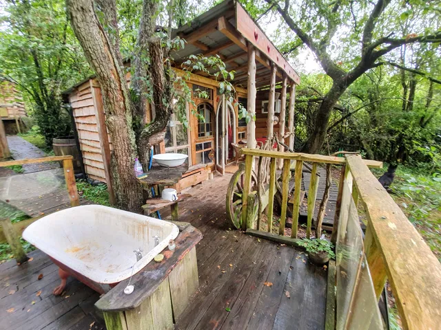 New Inn Brilley Glamping Accommodation