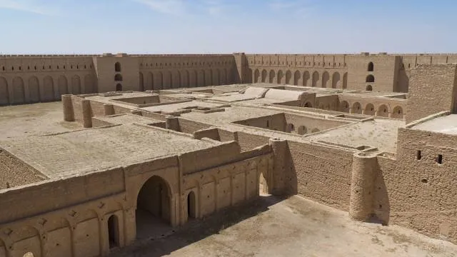 Al-Ukhaidir Fortress