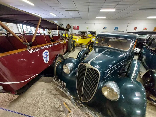 MUSEE de VEHICULES ANCIENS