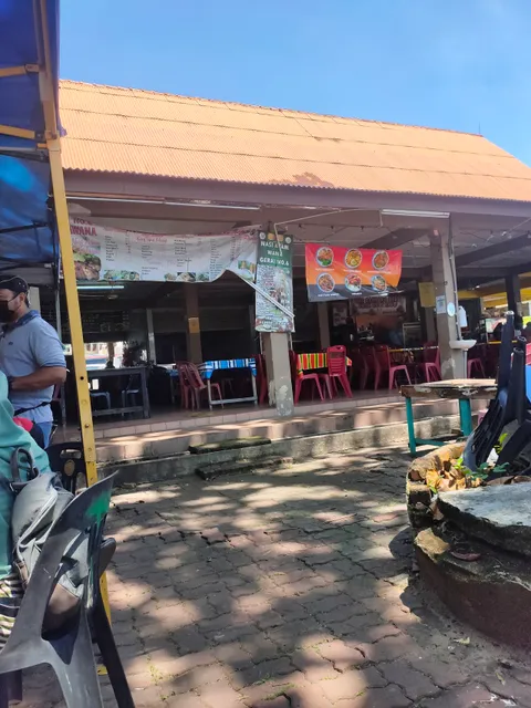 Medan Selera Persisiran Pantai Klebang