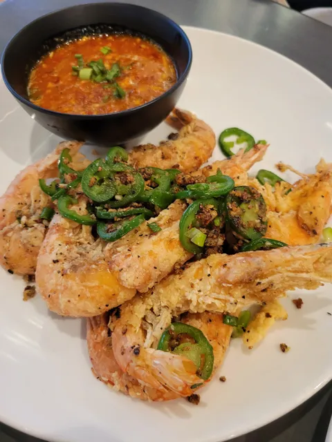 MOZEN Asian Restaurant