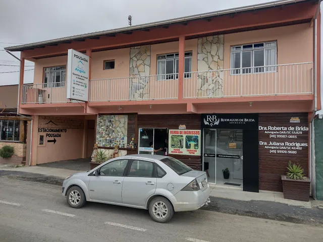 Alternative Angela Inn