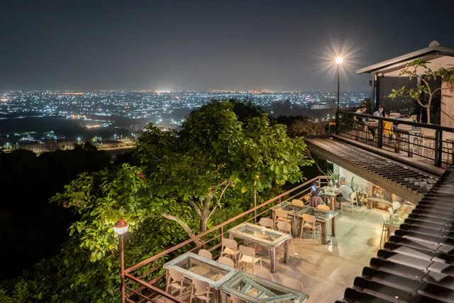 坐看雲起時人文空間