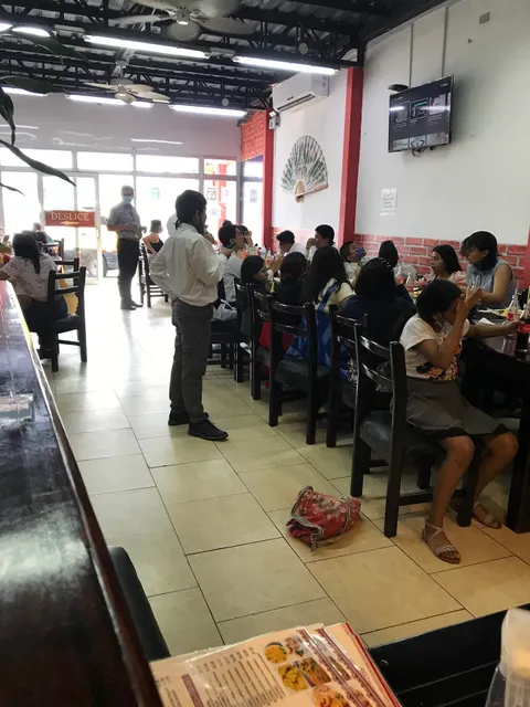 RESTAURANTE HONG KONG 2