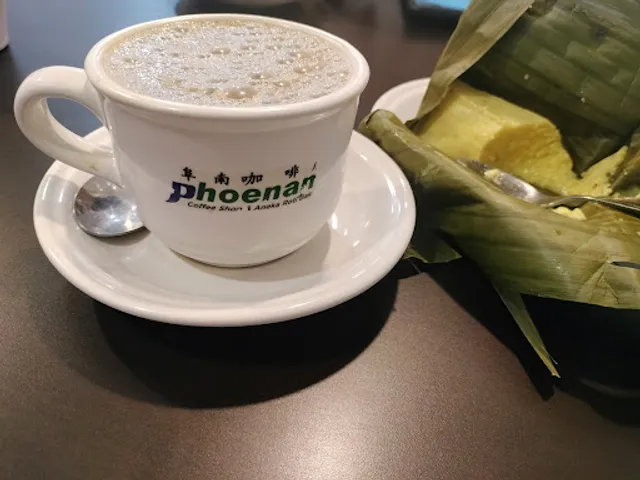 Kedai Kopi Phoenam, Kahfi