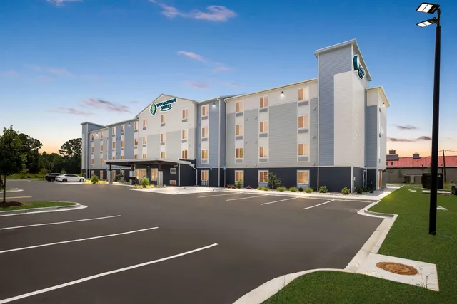 WoodSpring Suites Savannah West Chatham Parkway