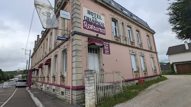 Le Louis XV Restaurant