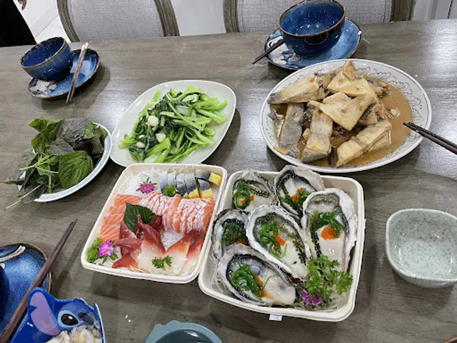 Sashimi House ( Chỉ nhận bán online mang về )