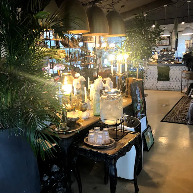 니모메 빈티지라운지 카페