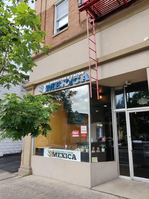 Burritos and Tacos Mexica
